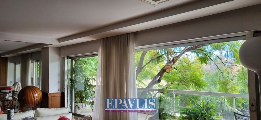 1369094, (For Sale) Residential Floor apartment || Athens Center/Athens - 640 Sq.m, 6 Bedrooms, 7.200.000€