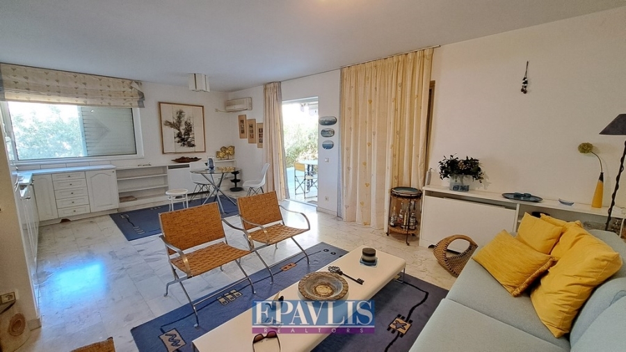 968956, (For Rent) Residential Apartment || East Attica/Vouliagmeni - 67 Sq.m, 850€