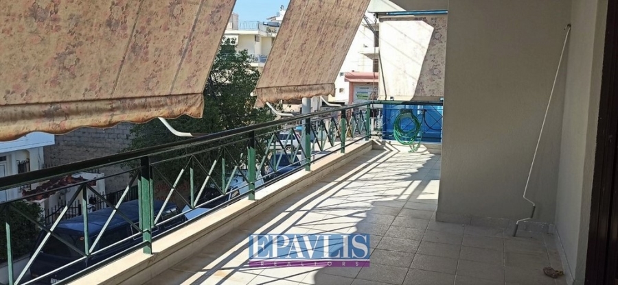 1461185, (For Sale) Residential Floor apartment || Athens South/Elliniko - 126 Sq.m, 1 Bedrooms, 220.000€