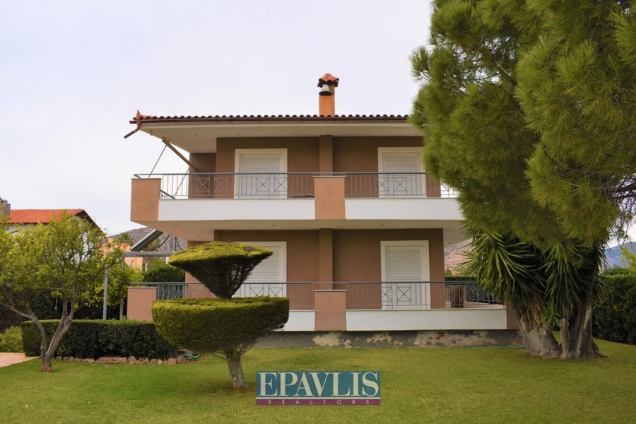 1471130, (For Sale) Residential Detached house || East Attica/Anavyssos - 340 Sq.m, 5 Bedrooms, 450.000€