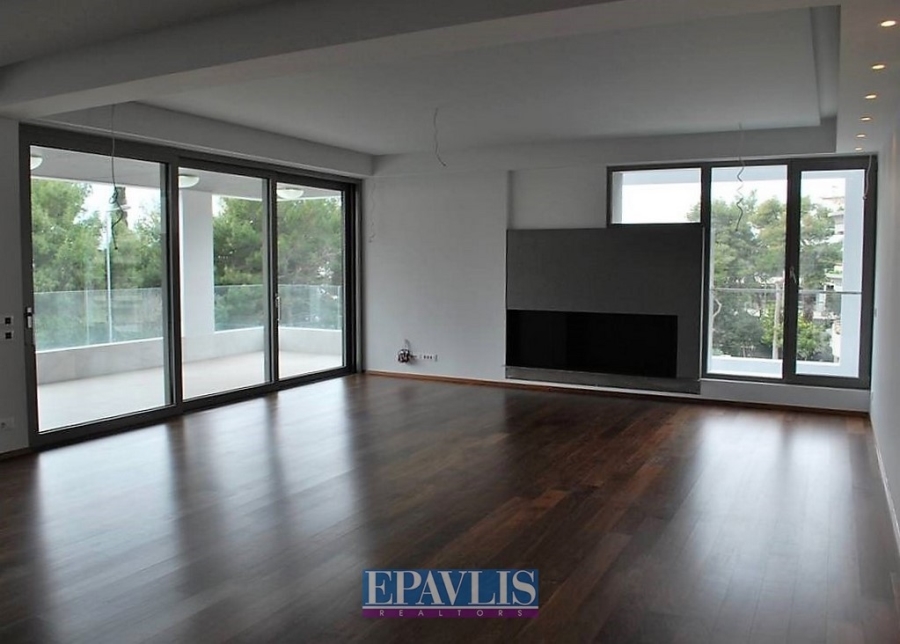 1477587, (For Sale) Residential Apartment || Athens South/Glyfada - 177 Sq.m, 3 Bedrooms, 962.000€