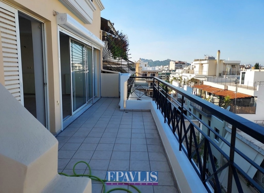 1483563, (For Sale) Residential Maisonette || Athens Center/Athens - 112 Sq.m, 2 Bedrooms, 360.000€