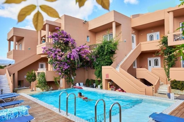 1486273, (For Sale) Residential apartment complex || Chania/Platanias - 761 Sq.m, 1.490.000€
