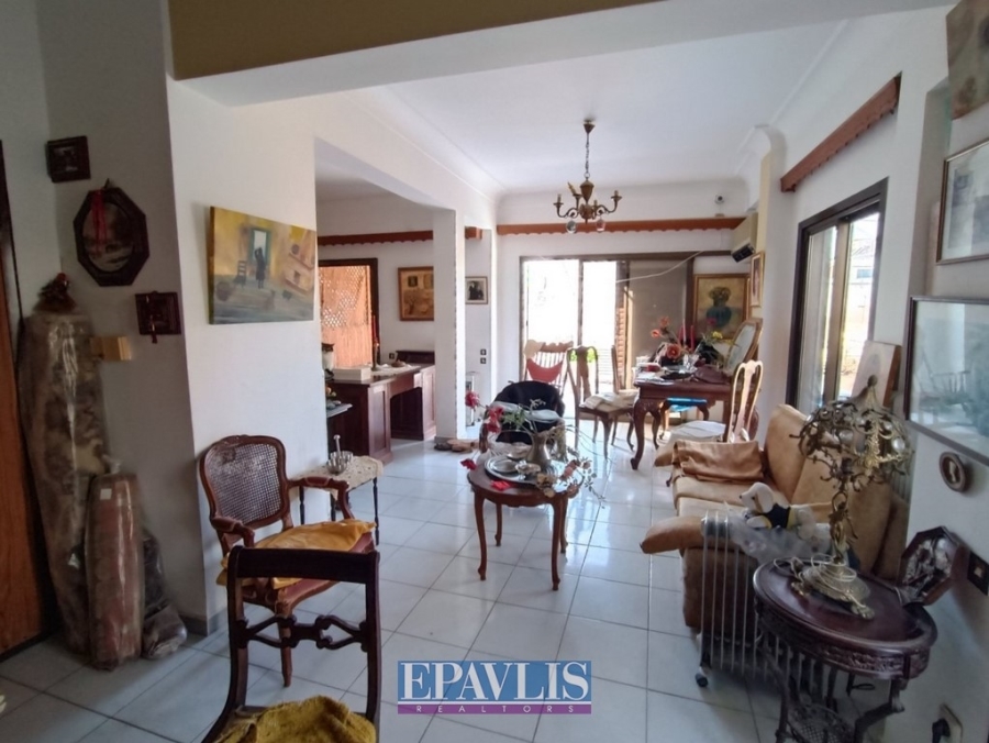 1507910, (For Sale) Residential Floor apartment || Athens South/Kallithea - 110 Sq.m, 3 Bedrooms, 200.000€