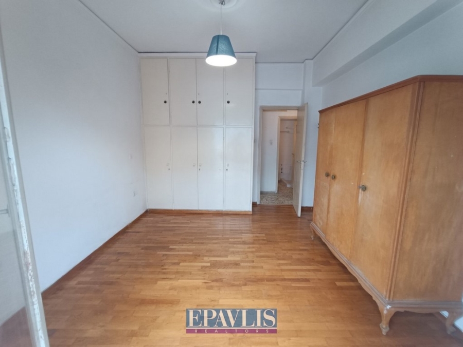 1538352, (For Sale) Residential Apartment || Athens Center/Vyronas - 58 Sq.m, 1 Bedrooms, 108.000€