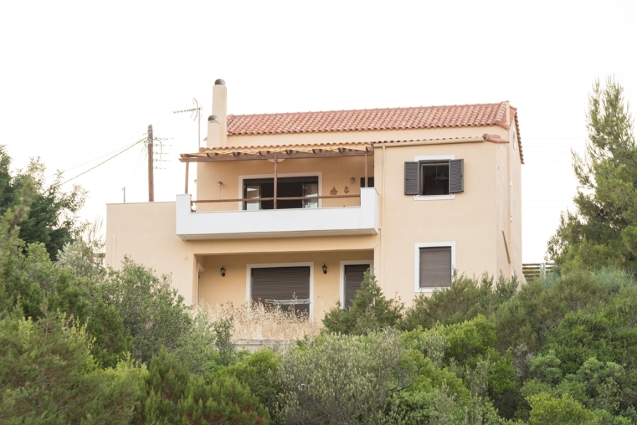 879867, (For Sale) Residential Detached house || Fthiotida/Malesina - 140 Sq.m, 3 Bedrooms, 300.000€