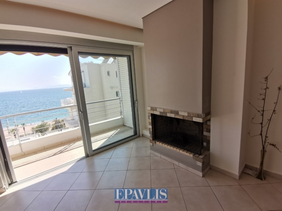 1618896, (For Sale) Residential Apartment || Athens South/Palaio Faliro - 86 Sq.m, 2 Bedrooms, 450.000€
