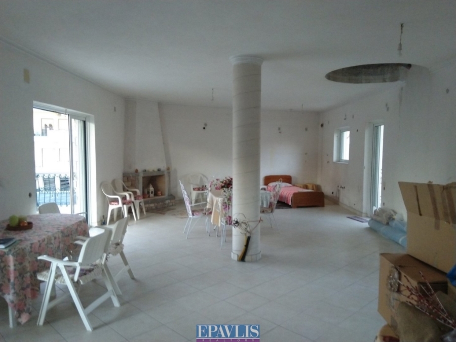 1140707, (For Sale) Residential Maisonette || Athens South/Agios Dimitrios - 135 Sq.m, 3 Bedrooms, 180.000€