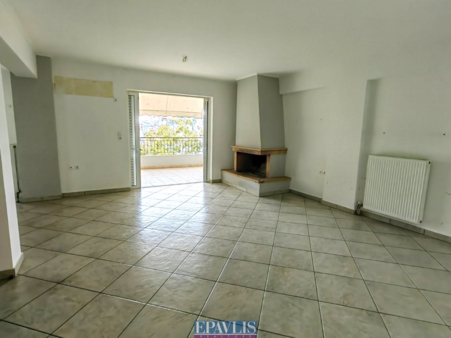 1643986, (For Sale) Residential Floor apartment || Piraias/Piraeus - 96 Sq.m, 2 Bedrooms, 300.000€