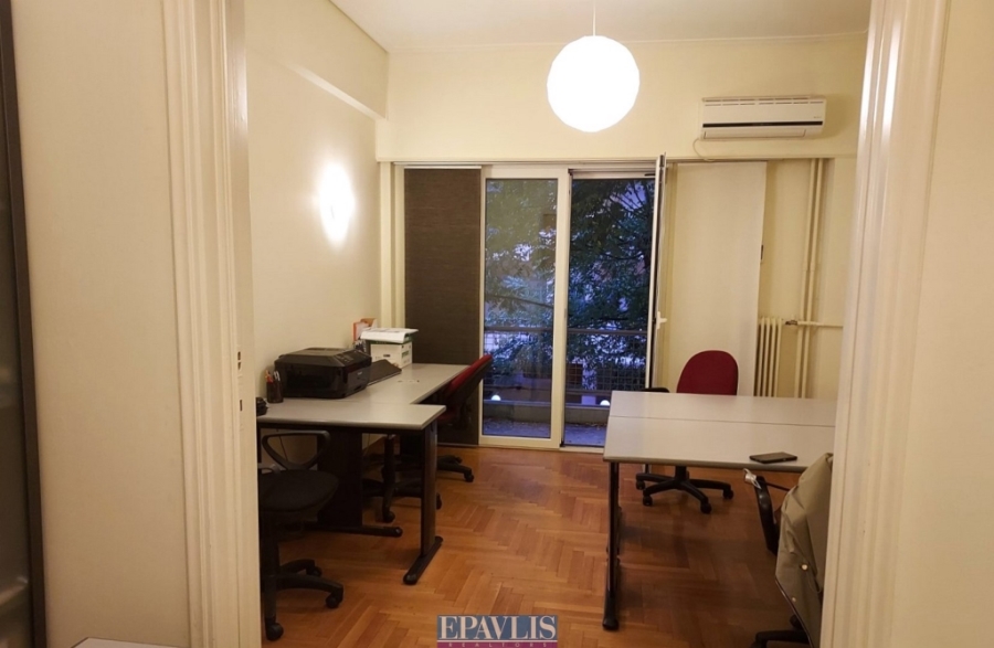 1647148, (For Sale) Residential Apartment || Athens Center/Athens - 53 Sq.m, 1 Bedrooms, 135.000€