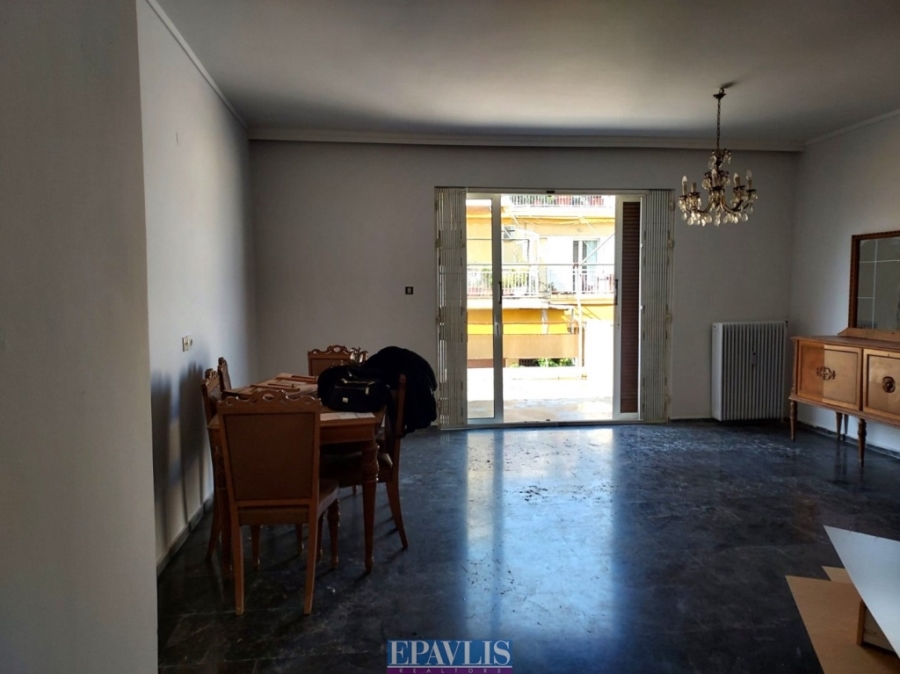 1687166, (For Sale) Residential Apartment || Athens Center/Zografos - 105 Sq.m, 2 Bedrooms, 240.000€
