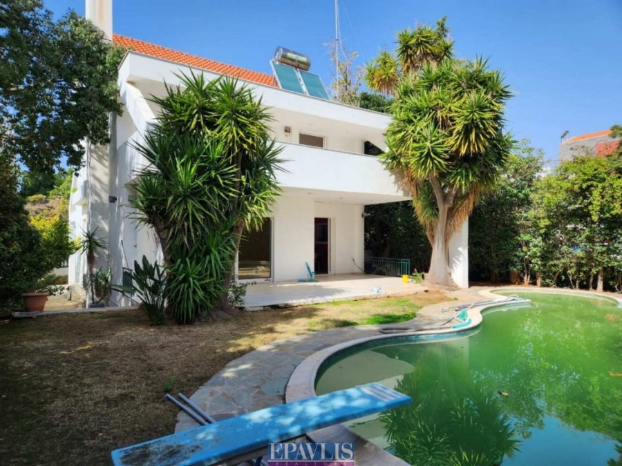1689404, (For Sale) Residential Detached house || East Attica/Voula - 484 Sq.m, 4 Bedrooms, 2.000.000€