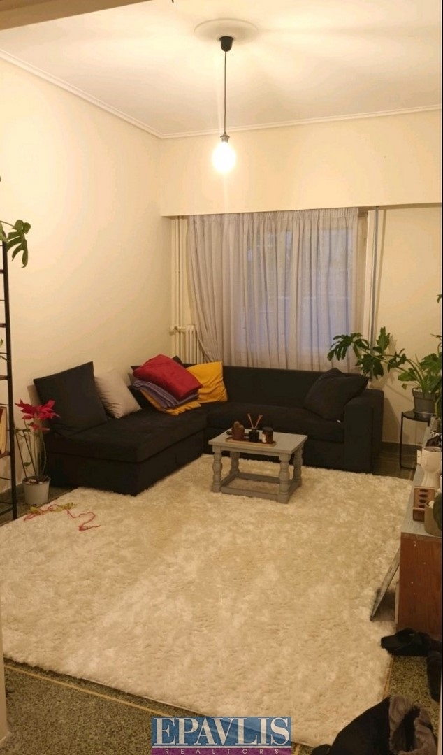 1698304, (For Sale) Residential Apartment || Athens Center/Vyronas - 60 Sq.m, 1 Bedrooms, 110.000€