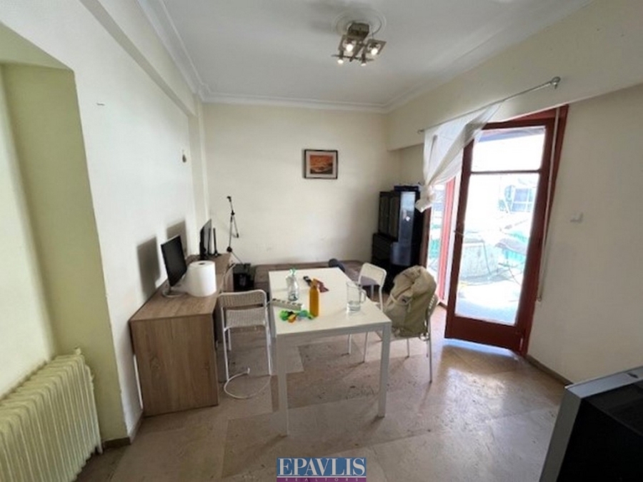 1703715, (For Sale) Residential Apartment || Athens Center/Athens - 75 Sq.m, 2 Bedrooms, 90.000€