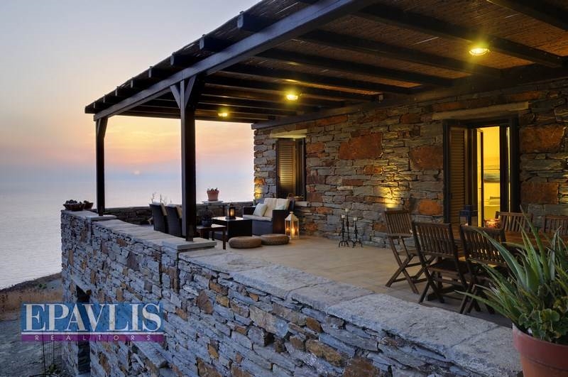 302039, (For Sale) Residential Villa || Cyclades/Kea-Tzia - 270 Sq.m, 5 Bedrooms, 1.700.000€