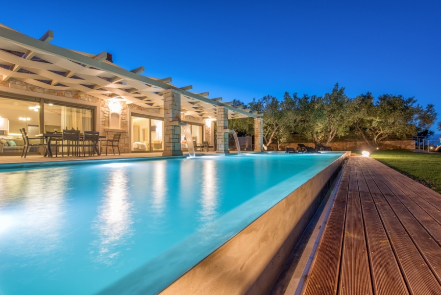 819271, (For Sale) Residential Villa || Zakynthos (Zante)/Laganas - 165 Sq.m, 3 Bedrooms, 2.500.000€